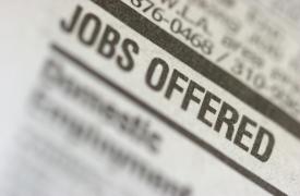 ΗΠΑ: Μικρή μείωση των κενών θέσεων εργασίας τον Μάιο - Δύο κενές θέσεις για κάθε άνεργο