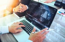 Η fintech εταιρεία AI Financial που συνδέεται με τον Τραμπ πουλά τη θυγατρική της στην Prime Delta