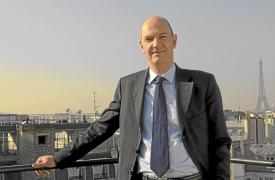 Λεσκίρ: Η τρίτη υποβάθμιση της Γαλλίας μέσα σε ένα χρόνο αποτελεί έκκληση για σοβαρότητα