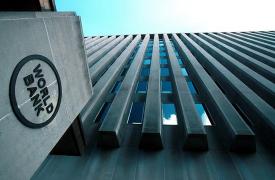 Παγκόσμια Τράπεζα: Στο 2,1% η ανάπτυξη του παγκόσμιου ΑΕΠ το 2023 - Κίνδυνοι για τις φτωχότερες χώρες από τα επιτόκια