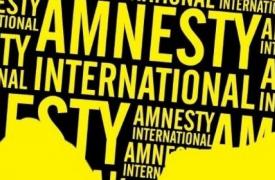 Διεθνής Αμνηστία: Καταγγέλλει υπερβολική αστυνομική βία και καταχρηστικές συλλήψεις στις διαδηλώσεις στη Γαλλία
