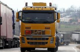 Επ' αόριστον κινητοποιήσεις ξεκινούν οι αυτοκινητιστές στις 21/12 - Ζητούν άμεση συνάντηση με την κυβέρνηση