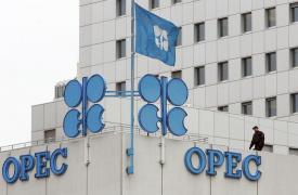 ΟΠΕΚ+: Κατέληξε σε συμφωνία για παράταση των εθελοντικών περικοπών της παραγωγής πετρελαίου έως το 2024