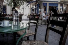 Αυξημένες οι εντολές απομακρύνσεις παράνομων τραπεζοκαθισμάτων στον δήμο Αθηναίων