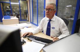 Silver economy: Εργασιομανείς οι 65άρηδες στην Ελλάδα - Εκτός αγοράς εργασίας ένας στους δύο νέους