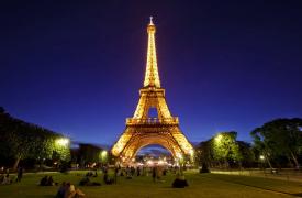 Γαλλία: Οι απεργίες κρατούν κλειστό τον Πύργο του Άιφελ για πέμπτη ημέρα