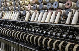 Σταθερότητα στις εξαγωγές ενδυμάτων και κλωστοϋφαντουργίας στο 10μηνο - Το βαμβάκι υπό πίεση