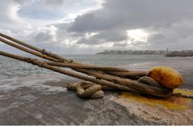 Ραφήνα: Προσωρινή απαγόρευση απόπλου ταχύπλοου πλοίου - Προσέκρουσε κατά την πρόσδεση