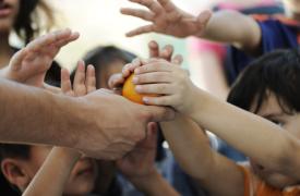 Γερμανία: Ένα στα επτά παιδιά βρισκόταν σε κίνδυνο φτώχειας το 2024