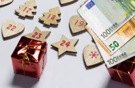 Ξεκινά η προπληρωμή επιδομάτων, παροχών και Δώρου Χριστουγέννων - Όλες οι ημερομηνίες των πληρωμών