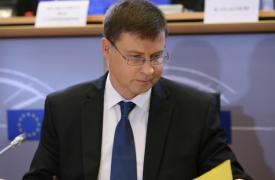 Ντομπρόβσκις: Ελπίδα για συμφωνία με Βέλγιο πριν το Ευρωπαϊκό Συμβούλιο για τα δεσμευμένα ρωσικά assets