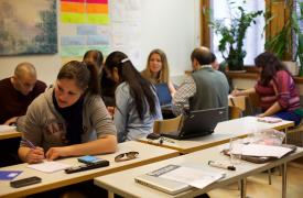 Eurostat: Ουραγός η Ελλάδα στις δαπάνες για την εκπαίδευση
