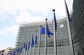 ΕΕ-Κλίμα: Κονδύλια και ρύποι φρενάρουν τη συμφωνία για το νέο νομικό πλαίσιο