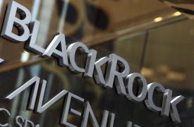 BlackRock: Η ενεργειακή μετάβαση θα απαιτεί 4 τρισ. ετησίως για τα επόμενα 10 χρόνια