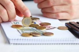 Επανέρχονται οι ρυθμίσεις για παλαιές οφειλές προς τον ΕΦΚΑ με πληρωμή δύο δόσεων