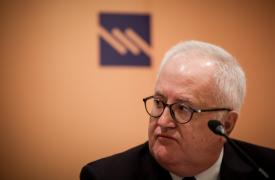 Ο πρόεδρος... επενδυτικό ζουζούνι - Το ακίνητο του Handjinicolado - Πετρελαϊκές και υπερκέρδη