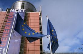 Εύσημα από Κομισιόν σε τράπεζες, «καμπανάκια» για servicers - Εξωδικαστικό