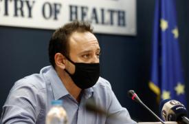 Μαγιορκίνης: Γιατί διατηρείται η μάσκα στις σχολικές εξετάσεις - Τι είπε για ευλογιά και ηπατίτιδα