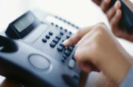 Cosmote, Nova, Vodafone: Πού σκοράρουν στις νέες συνδέσεις και στην εξυπηρέτηση πελατών