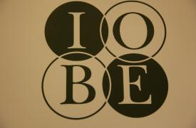 ΙΟΒΕ: Τα τρία σενάρια για την οικονομία