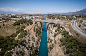 Επαναλειτουργεί από σήμερα για τη θαλάσσια κυκλοφορία η Διώρυγα της Κορίνθου