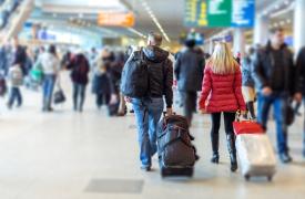 Κικίλιας: Αύξηση 19% των χρημάτων που δίνουν οι τουρίστες στα duty free