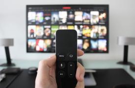 ΗΠΑ: Για πρώτη φορά οι πλατφόρμες streaming ξεπέρασαν σε θεάσεις τα προγράμματα των τηλεοπτικών καναλιών