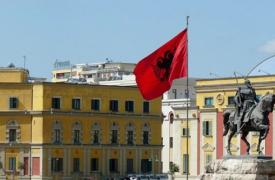 Αλβανία: Δικαστήριο αποπέμπει την αναπληρώτρια πρωθυπουργό λόγω κατηγοριών για διαφθορά