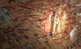 Unicef: Το Αφγανιστάν κινδυνεύει να χάσει 25.000 γυναίκες υγειονομικούς και εκπαιδευτικούς