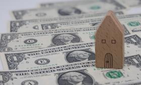 Η JP Morgan ρίχνει 750 δισ. δολάρια για προσιτή στέγαση στις ΗΠΑ