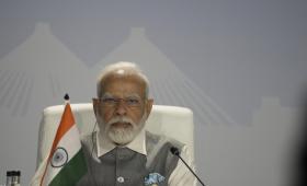 Ινδία - εκλογές: Ο πρωθυπουργός Μόντι οδεύει προς τη νίκη, ενισχυμένη η αντιπολίτευση