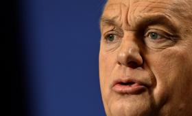 Πλαφόν στην βενζίνη βάζει ο Όρμπαν - Ζητά αναστολή κυρώσεων σε βάρος της Ρωσίας