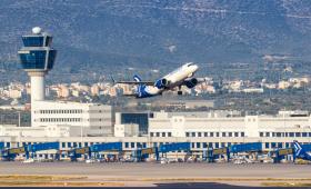 ΥΠΑ: Ιστορικό ρεκόρ ημερήσιας κίνησης πτήσεων στον ελληνικό εναέριο χώρο - Διαχειρίστηκαν 5.082 πτήσεις