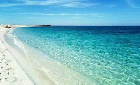 Αυξάνεται ο αριθμός των «Απάτητων Παραλιών» σε 251 – Ενισχύεται το πλαίσιο περιβαλλοντικής προστασίας