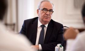 ΥΠΕΘΟ: Στη γραμμή εκκίνησης για το μεγαλύτερο ΠΔΕ των τελευταίων 16 ετών