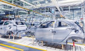 Ανήσυχοι στην αυτοκινητοβιομηχανία για απώλειες θέσεων εργασίας