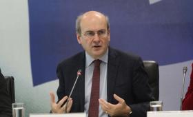 Χατζηδάκης: Το Ελληνικό σε μικρογραφία θα θυμίζουν οι αναπλάσεις που θα γίνουν στον Ελαιώνα