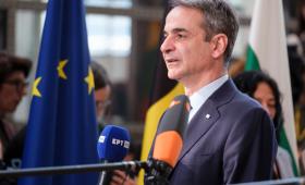 Μητσοτάκης: Δεν θα στείλουμε στρατεύματα στην Ουκρανία – Νέες αυξήσεις στους ένστολους