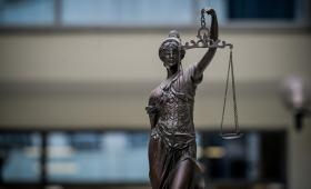 Δίκη για Predator: Ένοχοι και οι 4 κατηγορούμενοι - Συνολικές ποινές 126 ετών και 8 μηνών