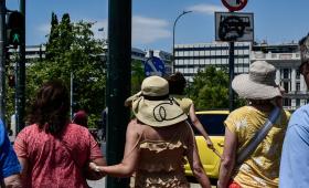 Επίδομα αδείας: Πώς υπολογίζεται και πότε δίνεται - Τι αλλάζει με το νέο Εργασιακό