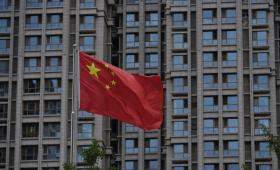 Κίνα: Ο ρυθμός ανάπτυξης επιτάχυνε στο 5% το α' τρίμηνο