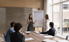 kariera.gr: 4 στους 10 εργαζόμενους χωρίς στόχους, καθοδήγηση και προοπτικές εξέλιξης