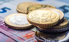 Ισοζύγιο Πληρωμών: 2,8 δισ. το 2025 με άλμα 5,8 δισ. στις Επενδύσεις