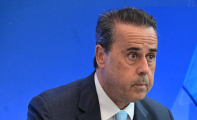 Σήμα στήριξης στον Κάθετο Διάδρομο από την ελληνική πλευρά στις Βρυξέλλες