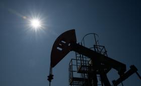 Πετρέλαιο: Τα σενάρια για 65, 85 ή 100 δολάρια και ο λογαριασμός της Ελλάδας