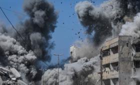 Πέντε νεκροί από ισραηλνιό βομβαρδισμό σε καταφύγιο εκτοπισμένων στη Γάζα