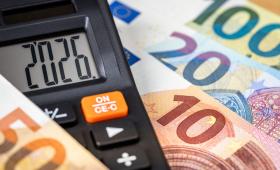 Προϋπολογισμός: Μειωμένα κατά 118 εκατ. ευρώ τα φορολογικά έσοδα στο 4μηνο