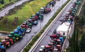 Αγρότες: Το βλέμμα στραμμένο στην πανελλαδική σύσκεψη της Κυριακής για το μέλλον των κινητοποιήσεων