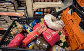 Σούπερ μάρκετ: Ο πόλεμος αλλάζει τη συμπεριφορά στο ράφι – Τι φοβούνται οι καταναλωτές