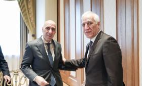 Μπρατάκος: «Αναδείχθηκε η ανάγκη διασύνδεσης των αγορών Ελλάδας και Αρμενίας»